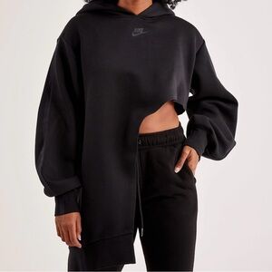 Nike Women's Black asymmetrical hoodie